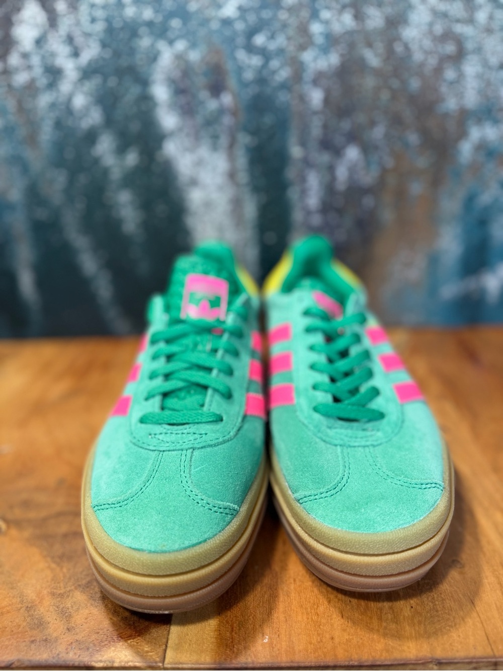 Adidas Terrace Gazelle Bold Platform Sneakers Court Green Pink Women’s 6 - Picture 3 of 9
